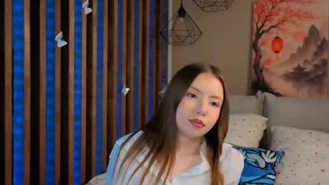 Snapshot of milaice chatting on June 12, 2026, 3:11 pm Mila online show from June 12, 2026, 3:11 pm