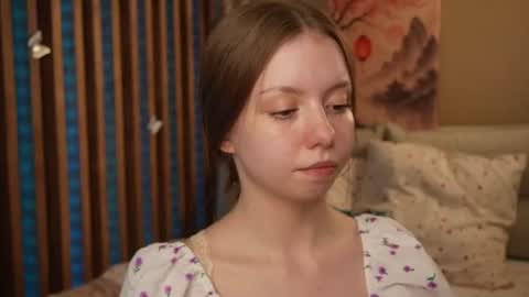 Snapshot of milaice chatting on July 9, 2026, 3:38 pm Mila online show from July 9, 2026, 3:38 pm