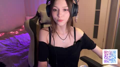 Snapshot of milamiuu chatting on February 5, 2026, 2:00 pm milamiuu online show from February 5, 2026, 2:00 pm