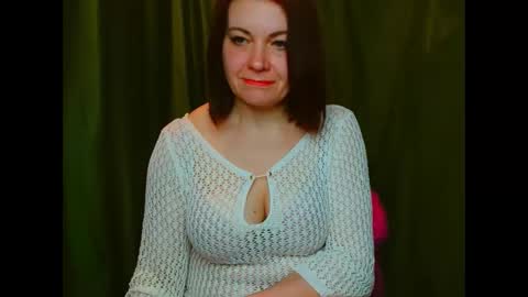 milana9732 online show from April 15, 2026, 8:20 pm