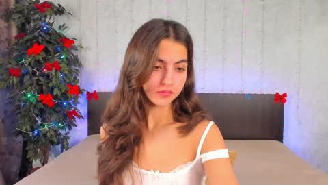 Milana online show from December 23, 2024, 8:11 am