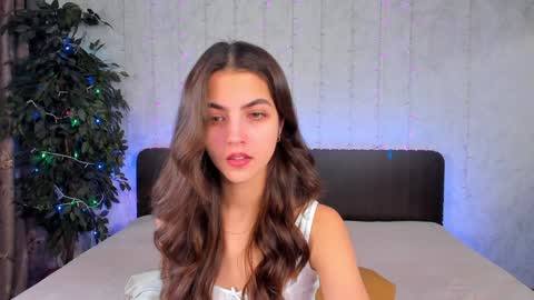 Milana online show from February 2, 2025, 8:02 am
