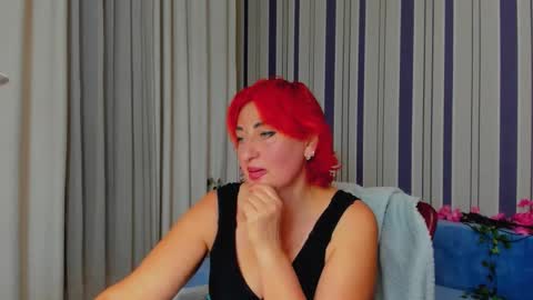 MilanaAlvis online show from November 6, 2025, 2:07 pm