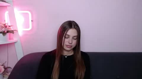 Snapshot of milanaangelas chatting on April 18, 2026, 4:55 pm milanaangelas online show from April 18, 2026, 4:55 pm