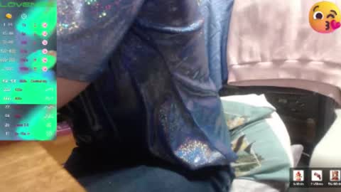 Luna-- link in bio online show from January 12, 2026, 1:38 pm