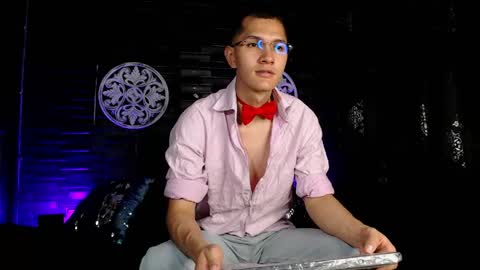 milandavid1 online show from April 20, 2026, 6:53 pm