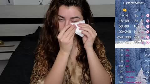 Snapshot of milania_hot_foxy chatting on December 11, 2024, 5:15 pm Mila online show from December 11, 2024, 5:15 pm