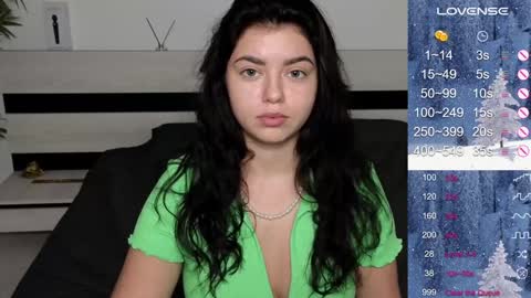 Snapshot of milania_hot_foxy chatting on December 12, 2024, 5:04 pm Mila online show from December 12, 2024, 5:04 pm