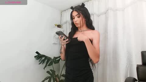 MILAN SANTANA online show from December 3, 2024, 12:24 am