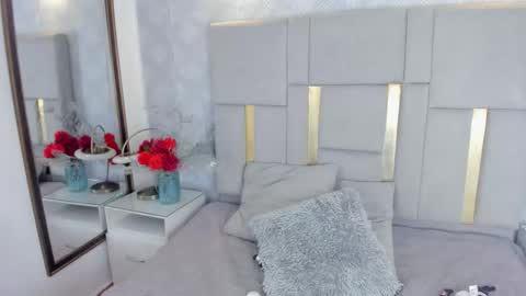 Snapshot of milasaenz1 chatting on February 16, 2026, 1:07 pm Cami online show from February 16, 2026, 1:07 pm