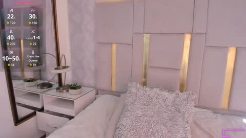 Snapshot of milasaenz1 chatting on February 26, 2026, 2:27 pm Cami online show from February 26, 2026, 2:27 pm