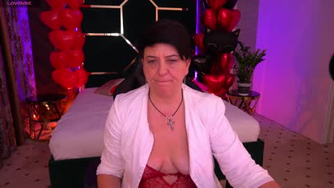milaskyy online show from February 16, 2025, 5:26 pm