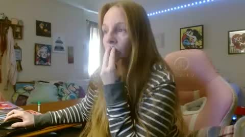 Snapshot of milastoned chatting on February 15, 2026, 3:20 pm Mila online show from February 15, 2026, 3:20 pm