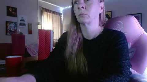 Snapshot of milastoned chatting on February 23, 2026, 3:31 pm Mila online show from February 23, 2026, 3:31 pm