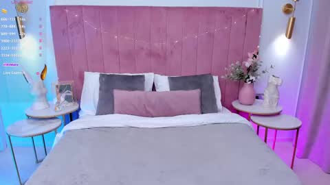 Mia online show from March 7, 2025, 5:40 am