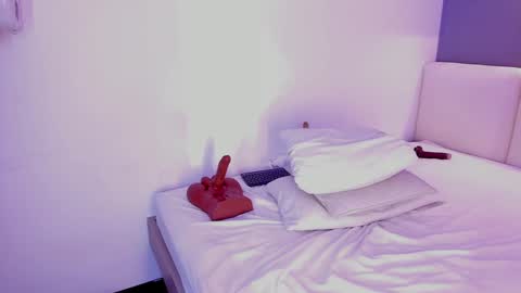 Milena  online show from December 31, 2024, 9:42 am