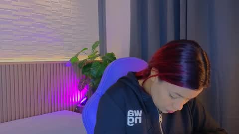 milena_lawson online show from October 3, 2025, 11:07 am