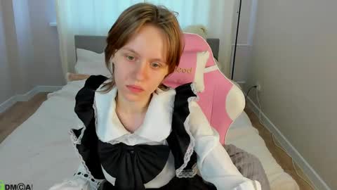 Milena online show from April 18, 2026, 1:31 am