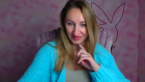 Milena online show from April 28, 2026, 6:07 am