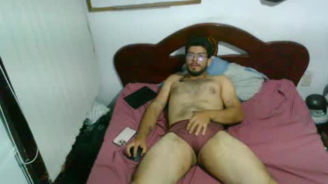 mileslennon online show from March 7, 2026, 5:26 am