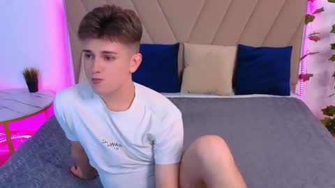 Miles online show from July 17, 2026, 11:53 pm