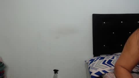 Anay velez online show from March 23, 2026, 5:11 am