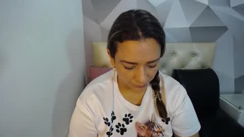 Snapshot of milf_hugeboobs chatting on November 29, 2025, 10:51 am milf_hugeboobs online show from November 29, 2025, 10:51 am