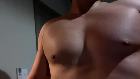 Snapshot of milf_hunter2222 chatting on June 10, 2026, 5:07 am milf_hunter2222 online show from June 10, 2026, 5:07 am