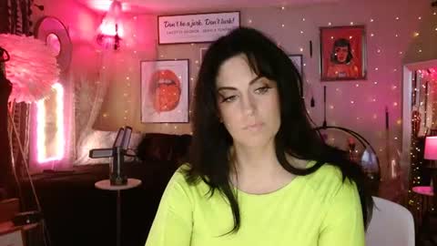 Snapshot of milf_lacey chatting on June 30, 2026, 7:37 pm Milf Lacey online show from June 30, 2026, 7:37 pm