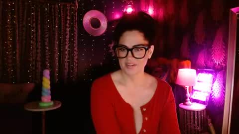 Snapshot of milf_lacey chatting on August 6, 2026, 2:02 am Milf Lacey online show from August 6, 2026, 2:02 am