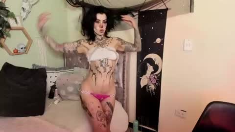 Snapshot of milf_onlyseduction chatting on July 1, 2026, 1:13 pm Isabella online show from July 1, 2026, 1:13 pm