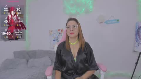 Aura  online show from October 10, 2025, 2:32 am