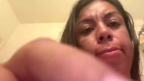 milff33 online show from May 28, 2026, 8:06 pm