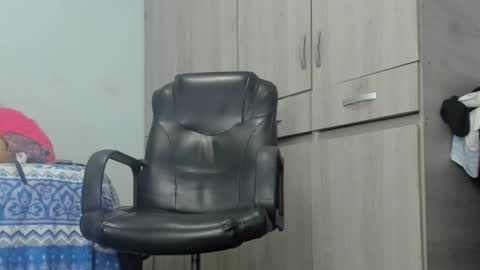 Daniela  online show from February 9, 2025, 2:17 am