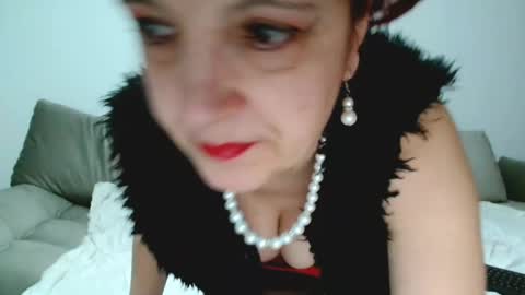 Snapshot of milffsupreme chatting on February 14, 2025, 9:21 pm Milfsupreme online show from February 14, 2025, 9:21 pm