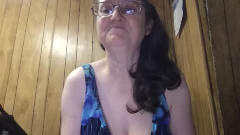 Snapshot of milfmichelle69 chatting on May 29, 2026, 2:26 pm milfmichelle69 online show from May 29, 2026, 2:26 pm