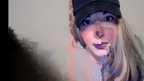 MILF Monee online show from February 12, 2025, 5:58 pm