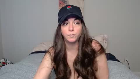 MILF Monee online show from February 18, 2025, 7:52 pm