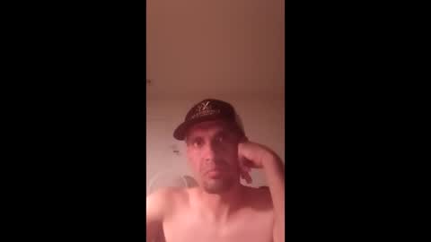 Snapshot of milhouse536559 chatting on March 20, 2026, 12:54 pm milhouse536559 online show from March 20, 2026, 12:54 pm