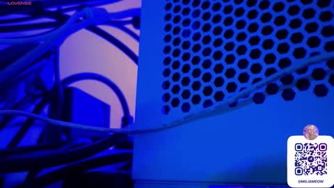 Milia online show from October 8, 2025, 12:19 am