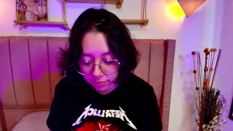 Millie online show from November 5, 2025, 2:39 pm