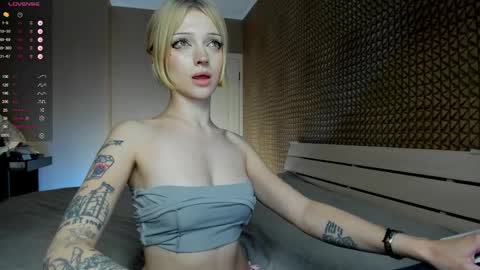 Mila 3 aka Deepthroat World Champion online show from May 2, 2026, 1:21 am