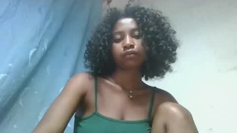 Snapshot of milinasy chatting on February 24, 2026, 3:48 am milinasy online show from February 24, 2026, 3:48 am