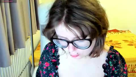 Snapshot of milisasweet chatting on September 9, 2025, 7:13 pm MilisaSweet online show from September 9, 2025, 7:13 pm