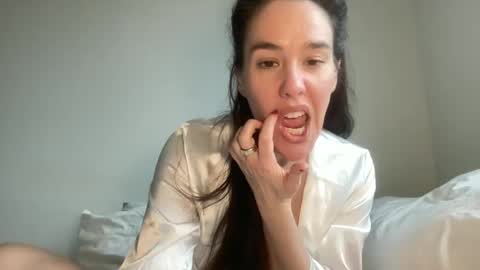 Milk online show from January 15, 2025, 11:21 am