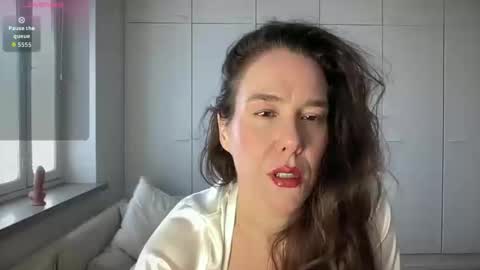 Milk online show from April 9, 2026, 10:09 am