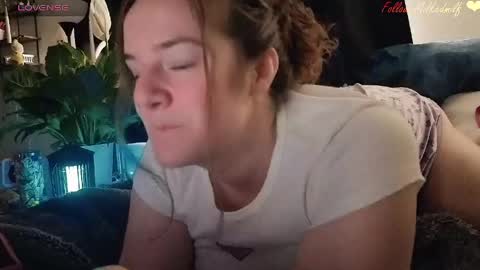 Snapshot of milkedmilf chatting on April 23, 2026, 3:47 pm milkedmilf online show from April 23, 2026, 3:47 pm