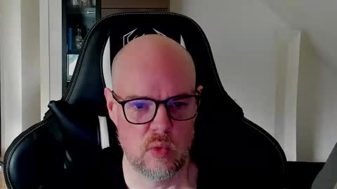 milklover0815 online show from January 17, 2026, 11:15 am