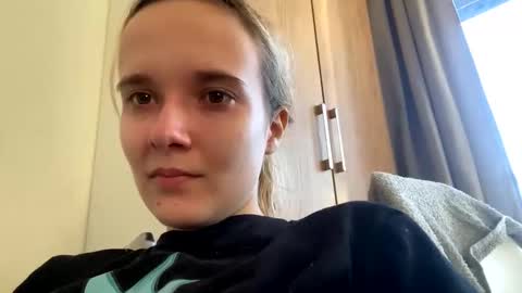 Snapshot of milkybaby269137 chatting on December 31, 2024, 11:20 am milkybaby269137 online show from December 31, 2024, 11:20 am