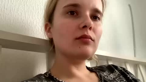 Snapshot of milkybaby269137 chatting on February 22, 2025, 1:02 pm milkybaby269137 online show from February 22, 2025, 1:02 pm